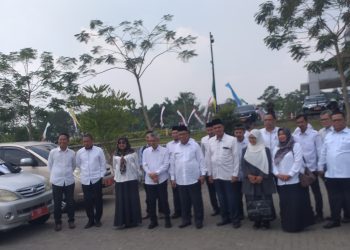 DEMI KEMAJUAN PENDIDIKAN UIN SMH BANTEN HIBAH MOBIL  9 UNIT