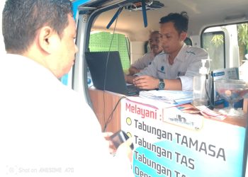 INOVASI LAYANAN KEUANGAN : MOBIL KAS KELILING BPR SERANG HADIR SAMPAI PELOSOK DESA