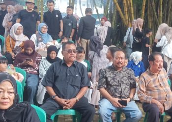 SILATURAHMI KELUARGA BESAR PADEPOAN  DEBUSB SUROSOWAN