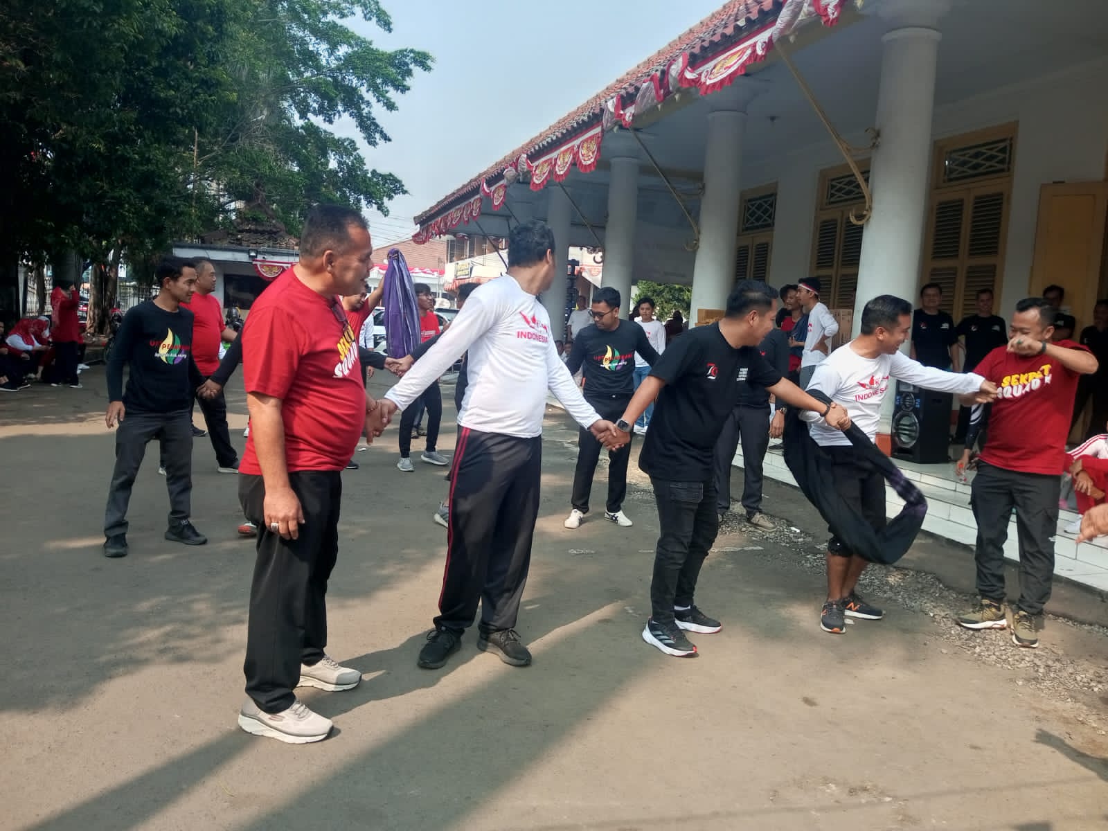 PERLOMBAAN HUT RI Ke-79 MEWUJUDKAN KERJA TIM DI BAPENDA KABUPATEN SERANG