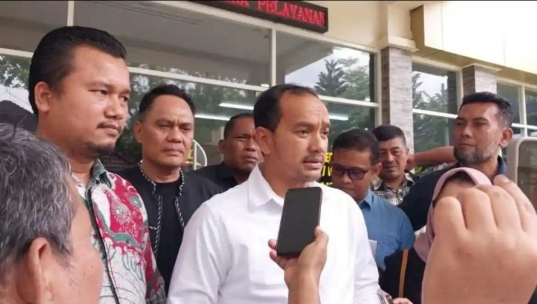 BERITA BOHONG IJAZAH PALSU, WALKOT TEBING TINGGI LAPOR KE POLDASU