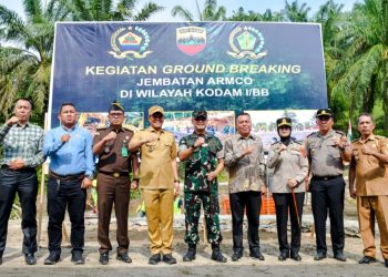 PEMKAB SERGAI DAN KODIM 0204 DELI SERDANG KERJASAMA BANGUN JEMBATAN DI DESA KORAJIM